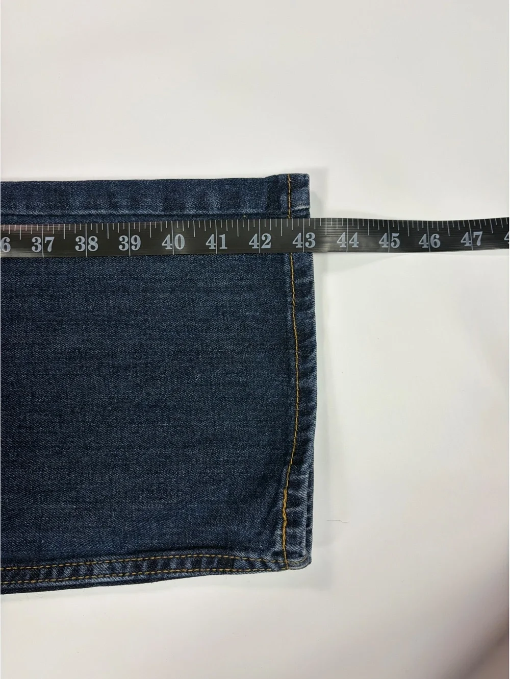 Classic Levi's 505 Men's 40x32 Dark Wash Blue Stretch Regular Straight Leg Jeans